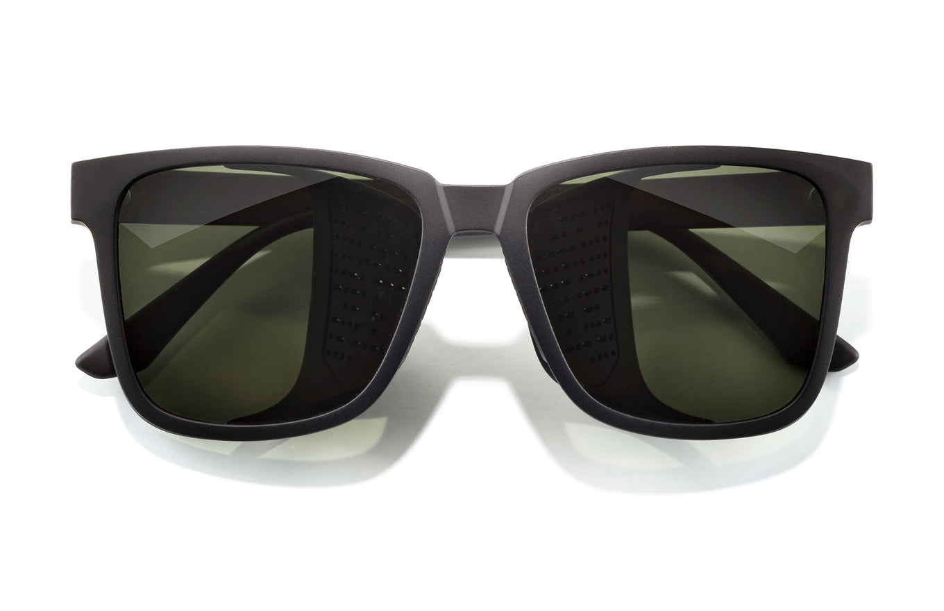 Sunski Couloir sunglasses. Black frame forest lense 