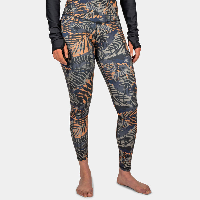 BLACKSTRAP WOMEN'S PINNACLE ALL-SEASON BASE LAYER leggings Safari Juniper front with model